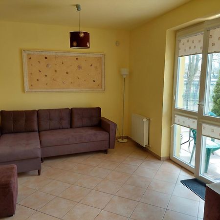 Apartament Z Ogrodkiem Колобжег Экстерьер фото