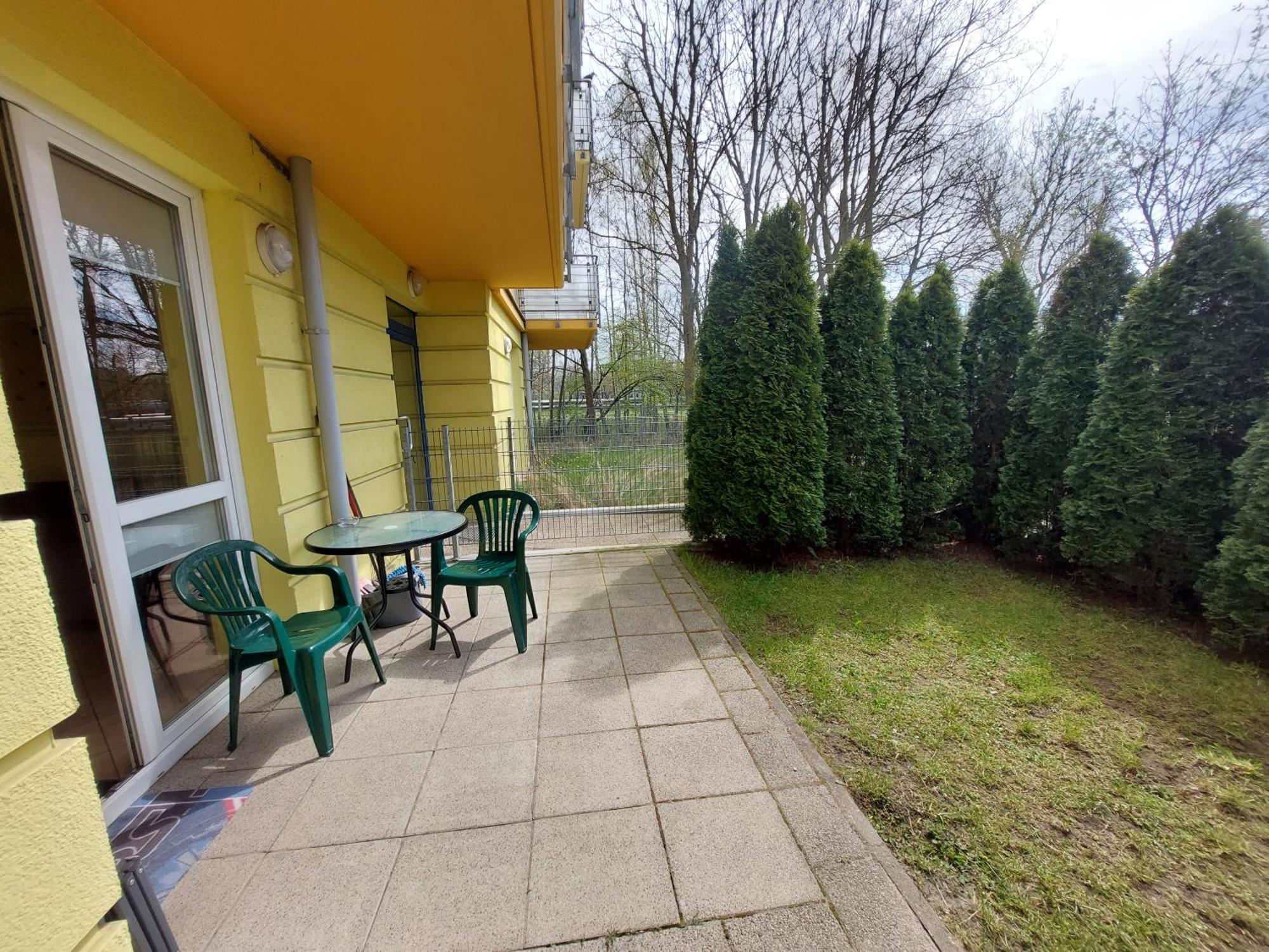 Apartament Z Ogrodkiem Колобжег Экстерьер фото